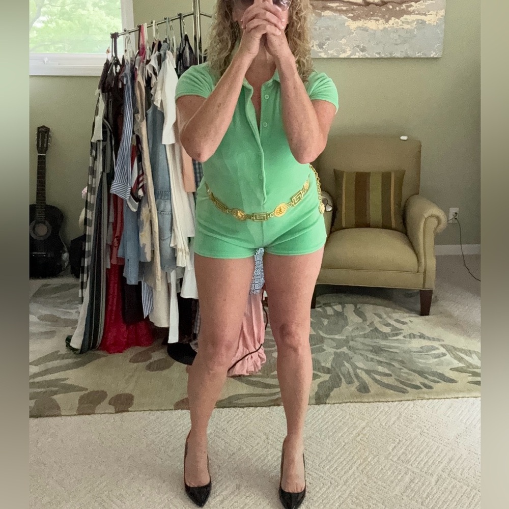 Eyecandy vintage style romper‎ Lime green velvet NWOT size L